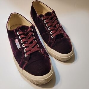Unisex Velvet Sneakers